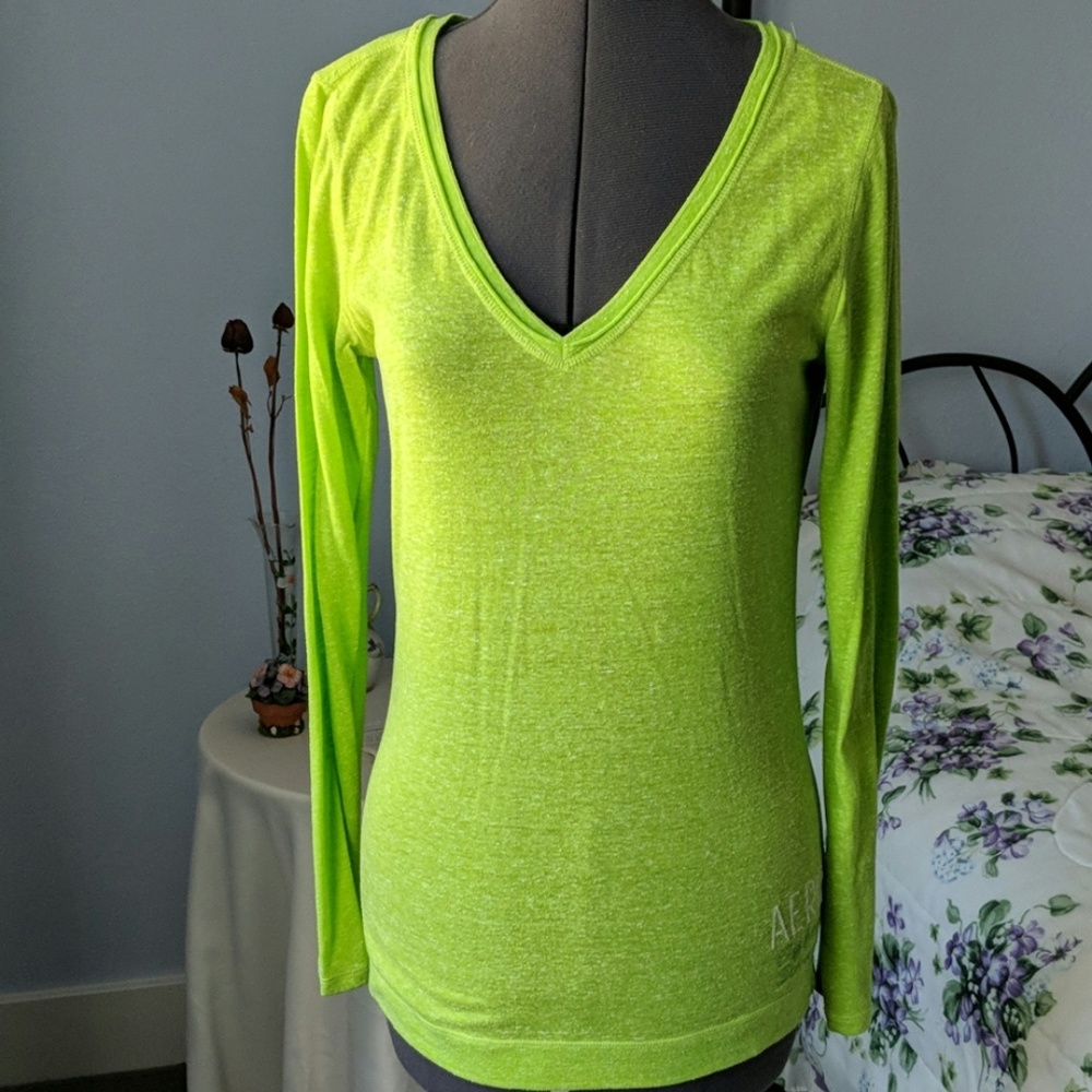 4 for $20🌷Clearance! Aeropostale Long Sleeve V-neck